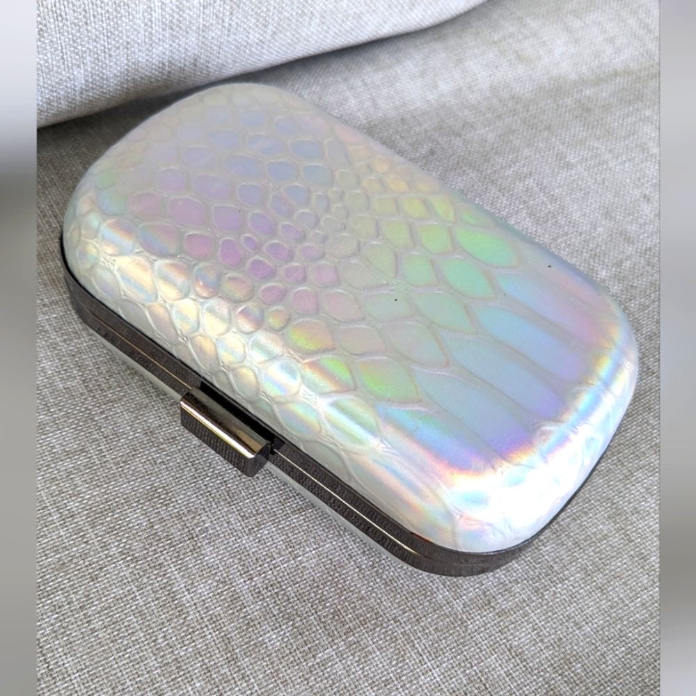 Iridescent Evening Bag/Clutch with chain strap